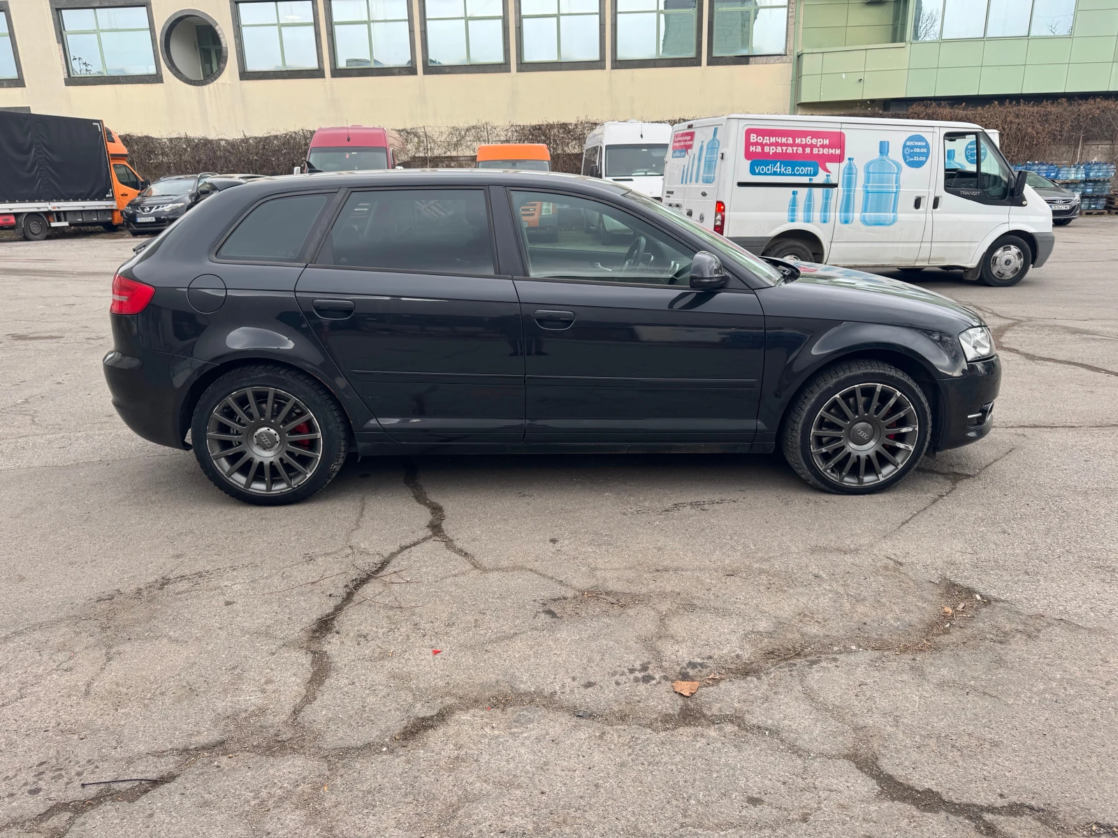 Audi A3 2.0 TFSI Quattro Sportback Facelift - изображение 6