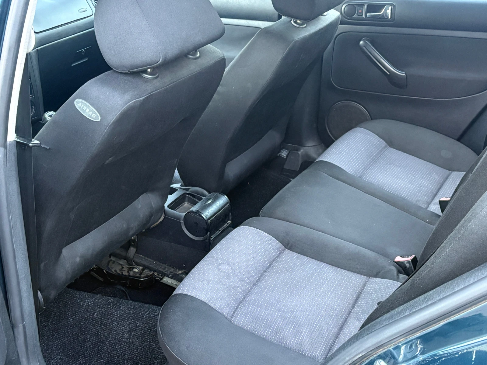 VW Golf, снимка 7 - Автомобили и джипове - 53813347