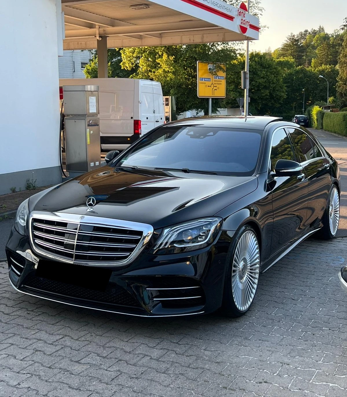 Mercedes-Benz S 560 Long 4Matic AMG-Line, снимка 3 - Автомобили и джипове - 53887366