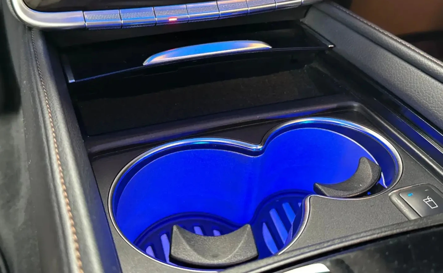 Mercedes-Benz S 560 Long 4Matic AMG-Line, снимка 10 - Автомобили и джипове - 53887366