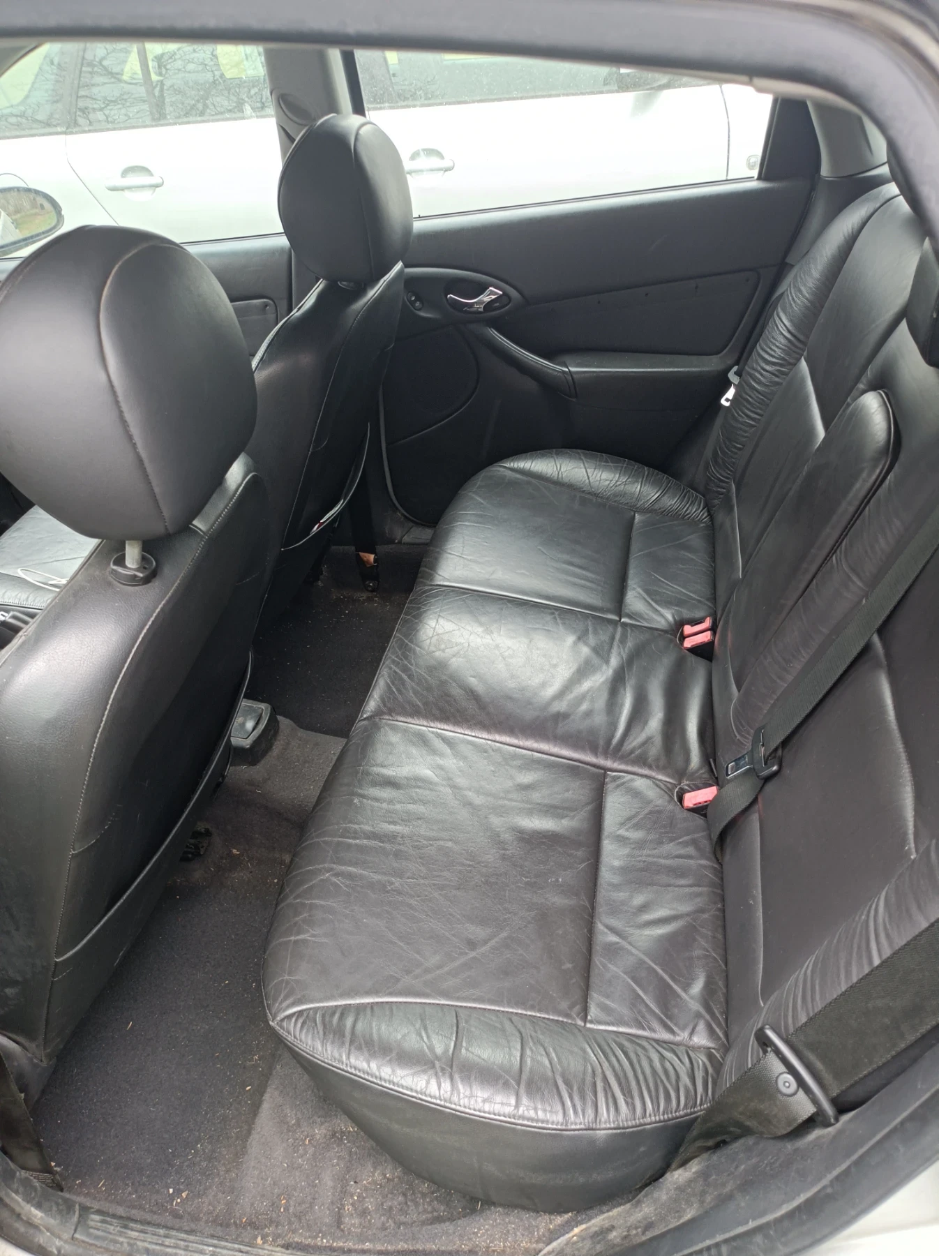 Ford Focus 1.6, снимка 3 - Автомобили и джипове - 53979766