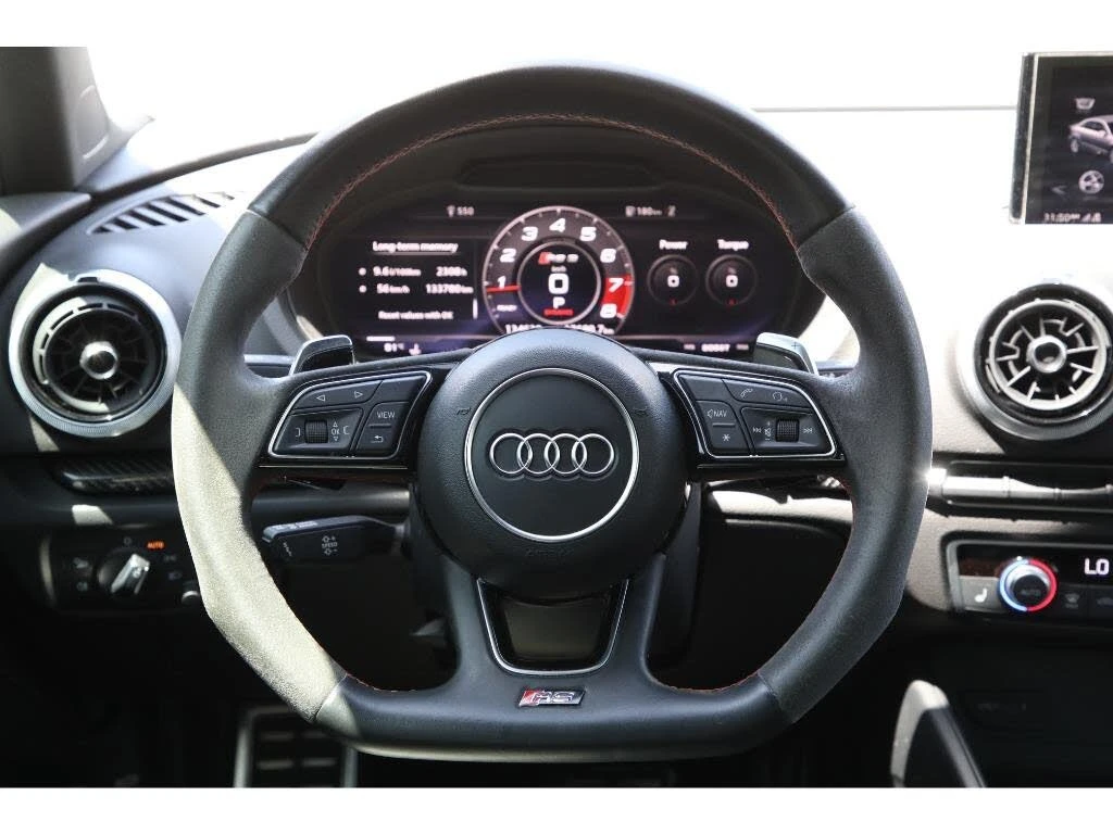 Audi Rs3 2.5T* quattro* AвтоКредит * (ЦЕНА ДО БГ), снимка 17 - Автомобили и джипове - 54002682