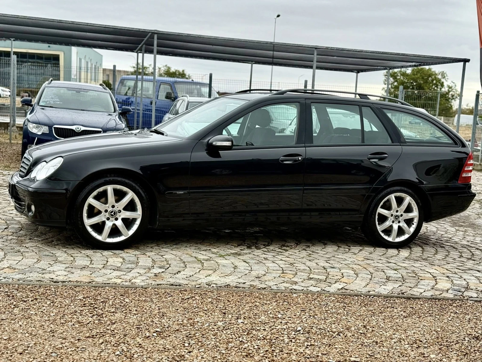 Mercedes-Benz C 180 KOMPRESSOR AVTOMAT, снимка 2 - Автомобили и джипове - 54005087