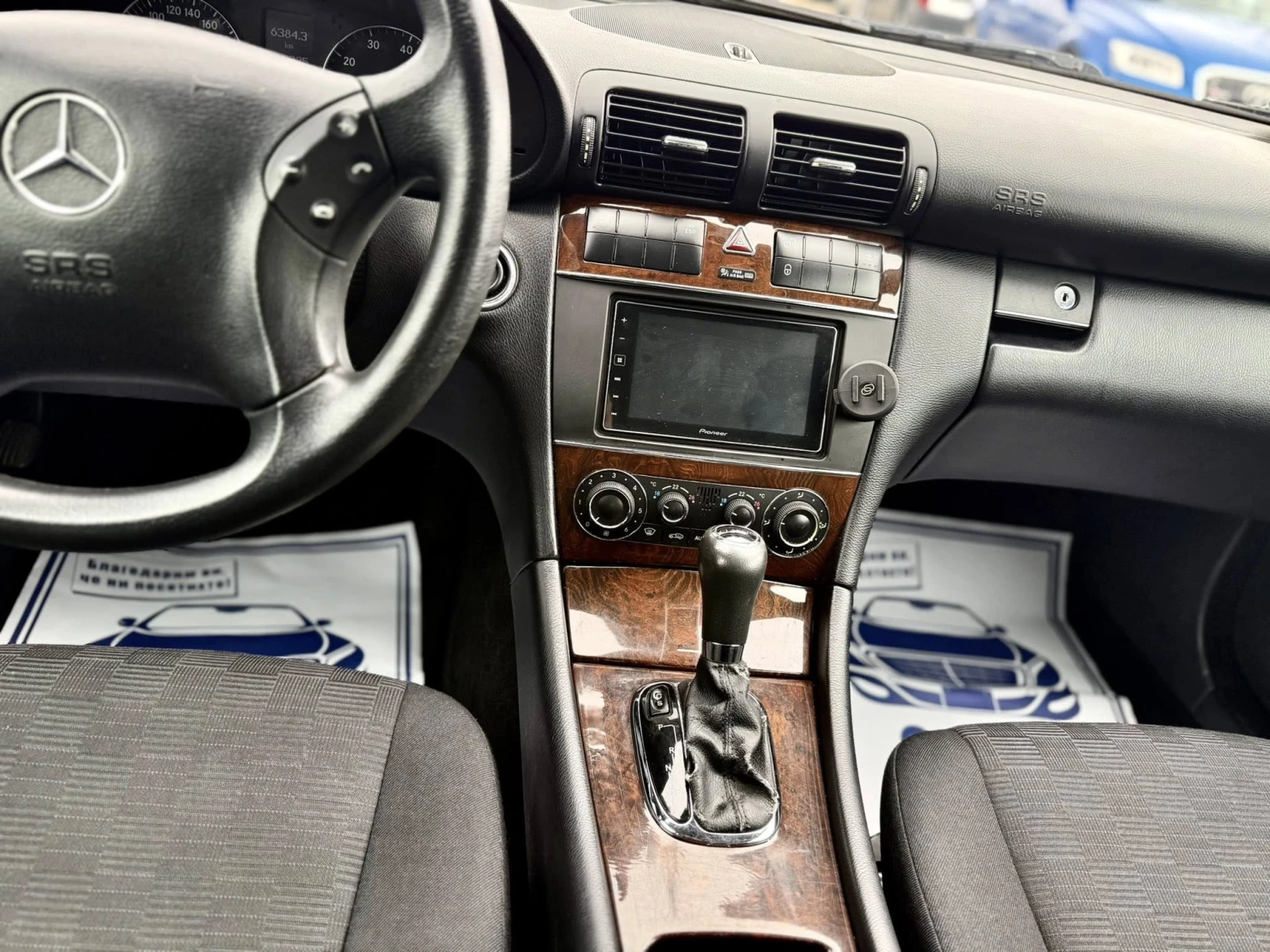 Mercedes-Benz C 180 KOMPRESSOR AVTOMAT, снимка 11 - Автомобили и джипове - 54005087