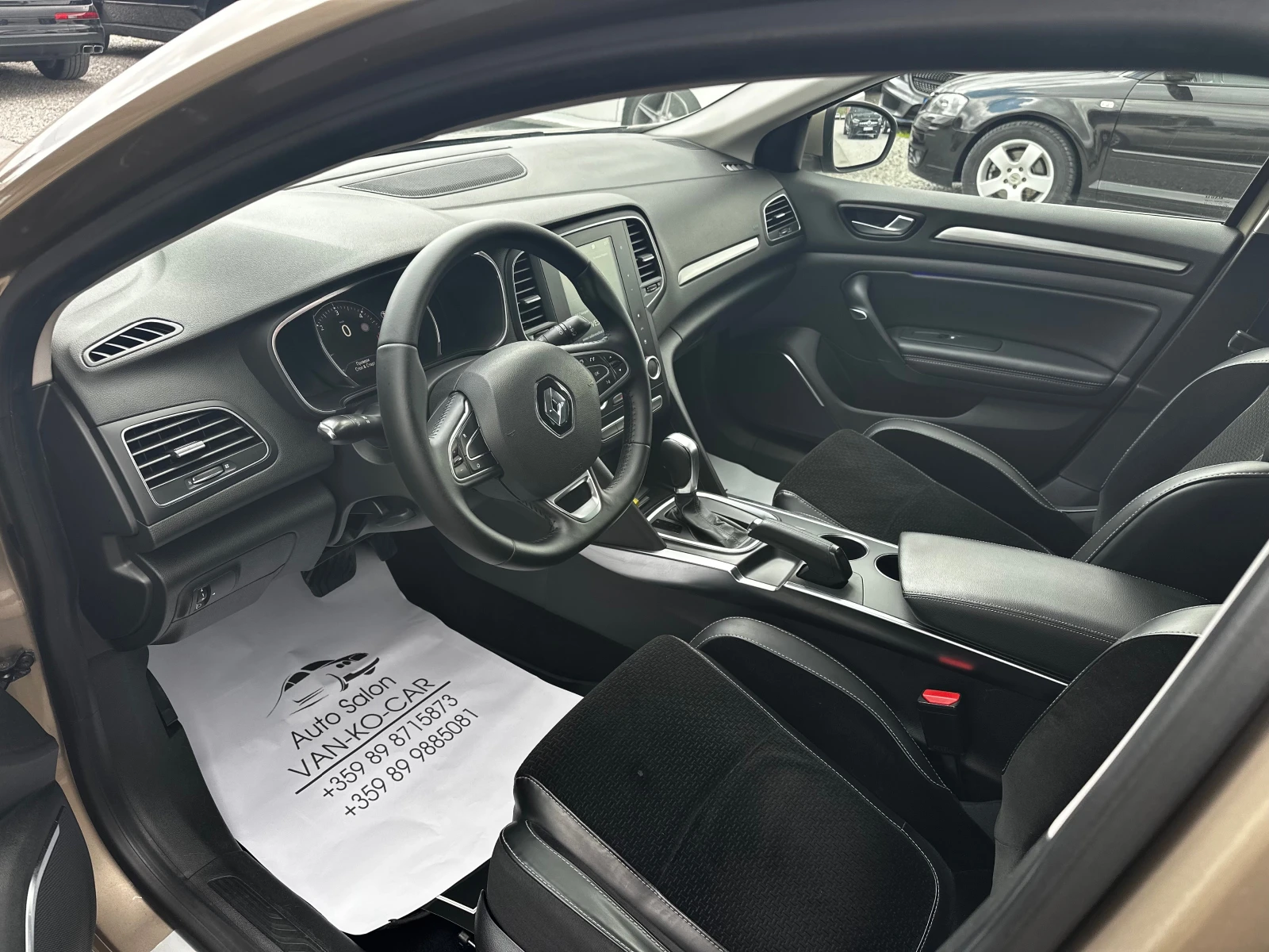 Renault Megane 1.5DCI 110к.с Автомат* Full, снимка 7 - Автомобили и джипове - 54246973