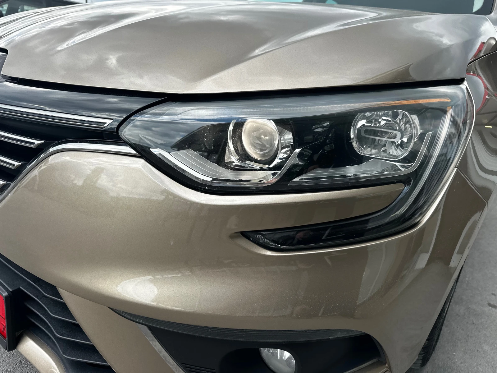 Renault Megane 1.5DCI 110к.с Автомат* Full, снимка 5 - Автомобили и джипове - 54246973