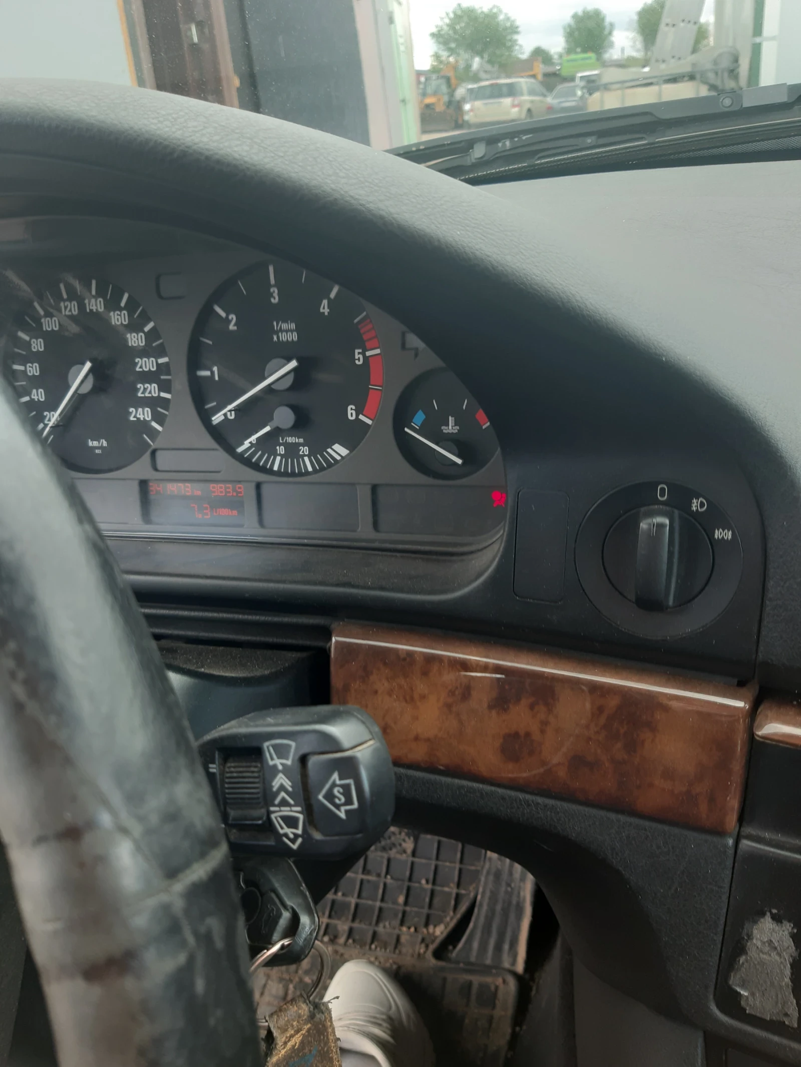BMW 530 Д, снимка 6 - Автомобили и джипове - 54379455