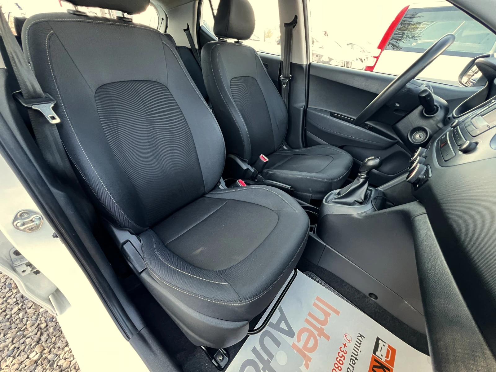 Hyundai I10 1.0i EURO-6B LPG/ЗАКУПЕН ОТ БГ/РЕАЛЕН ПРОБЕГ, снимка 15 - Автомобили и джипове - 54429183