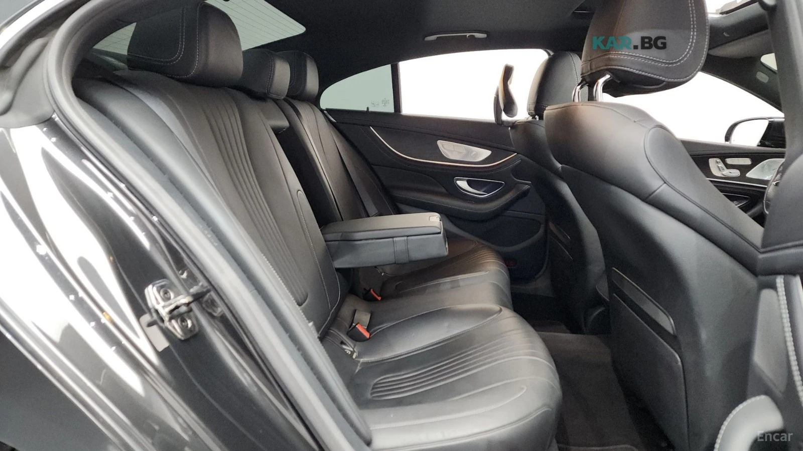 Mercedes-Benz CLS 300 AMG-LINE* 4MATIC* HEAD-UP* BURMESTER* , снимка 13 - Автомобили и джипове - 54802320