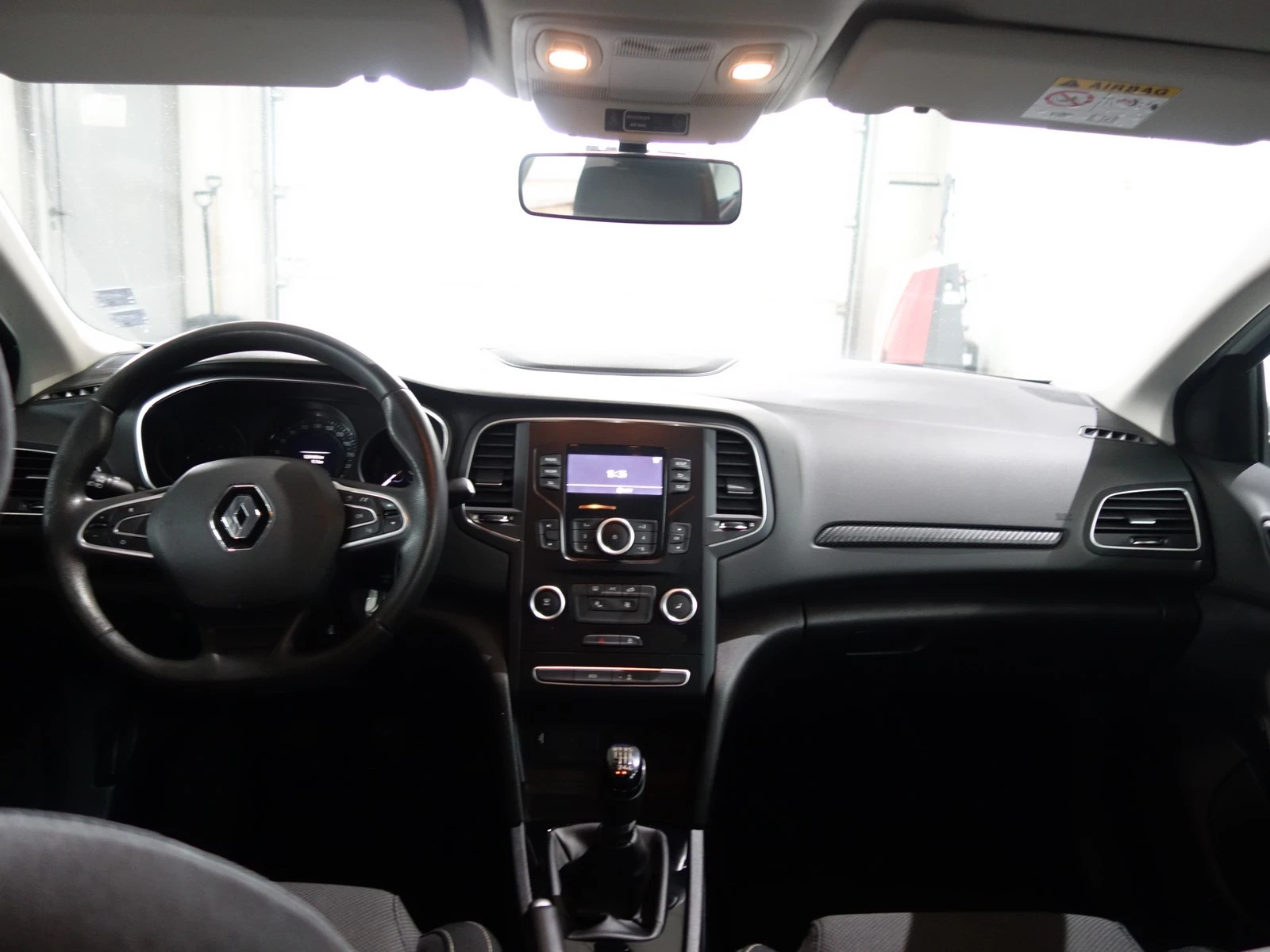Renault Megane, снимка 3 - Автомобили и джипове - 55084977
