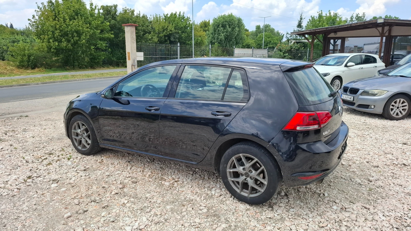 VW Golf 1.6TDI, снимка 5 - Автомобили и джипове - 55217383