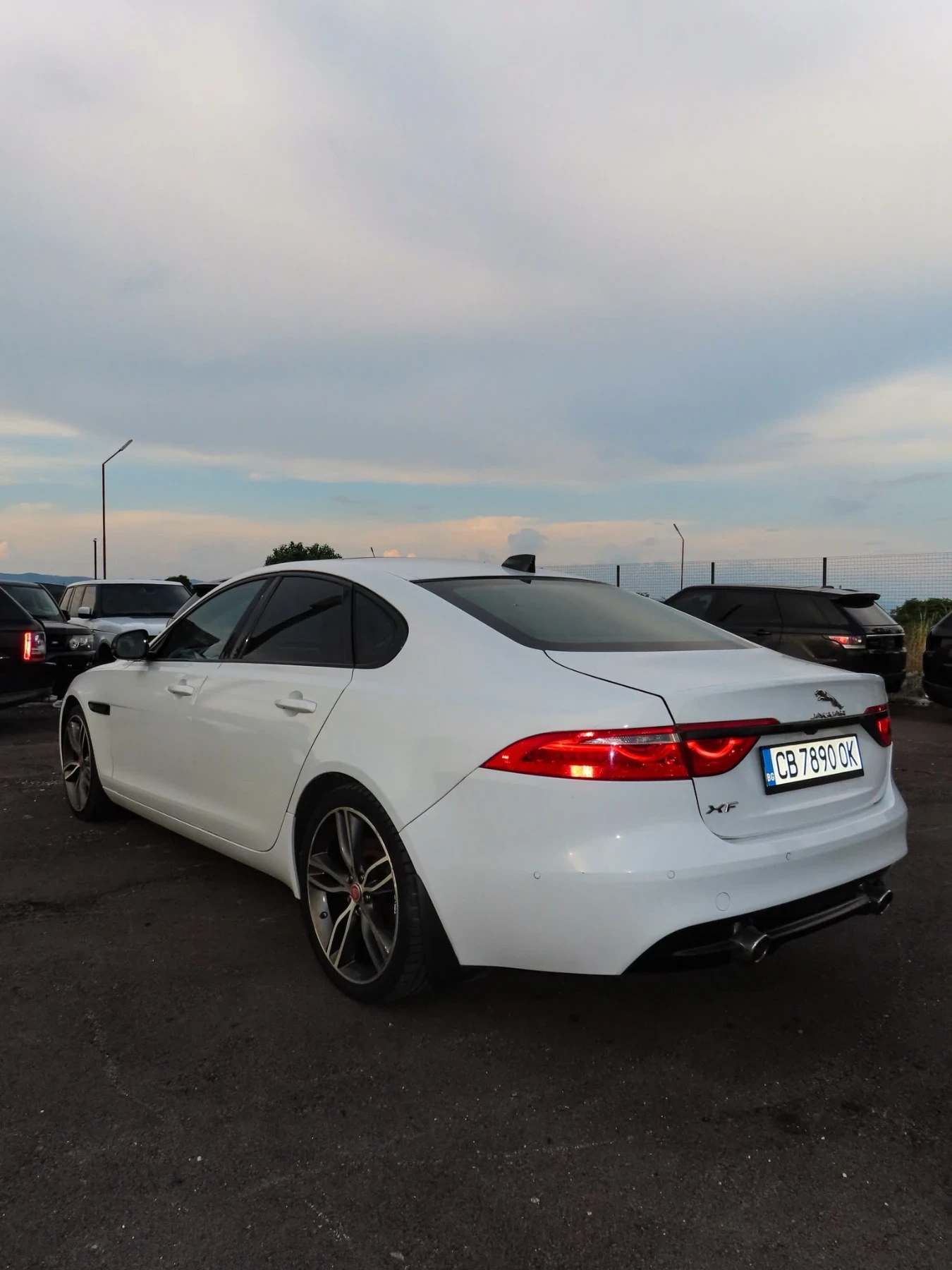 Jaguar Xf 3.0 SUPERCHARGED 4X4, снимка 4 - Автомобили и джипове - 55318013