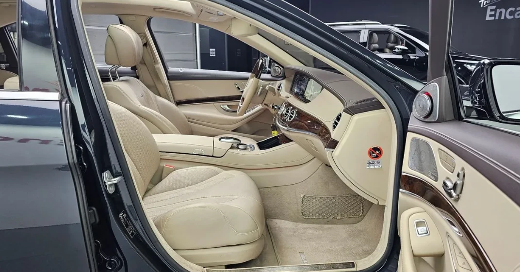 Mercedes-Benz S 63 AMG * Обдух* Масаж* 360* HUD* 3D BURMESTER* , снимка 14 - Автомобили и джипове - 55587531