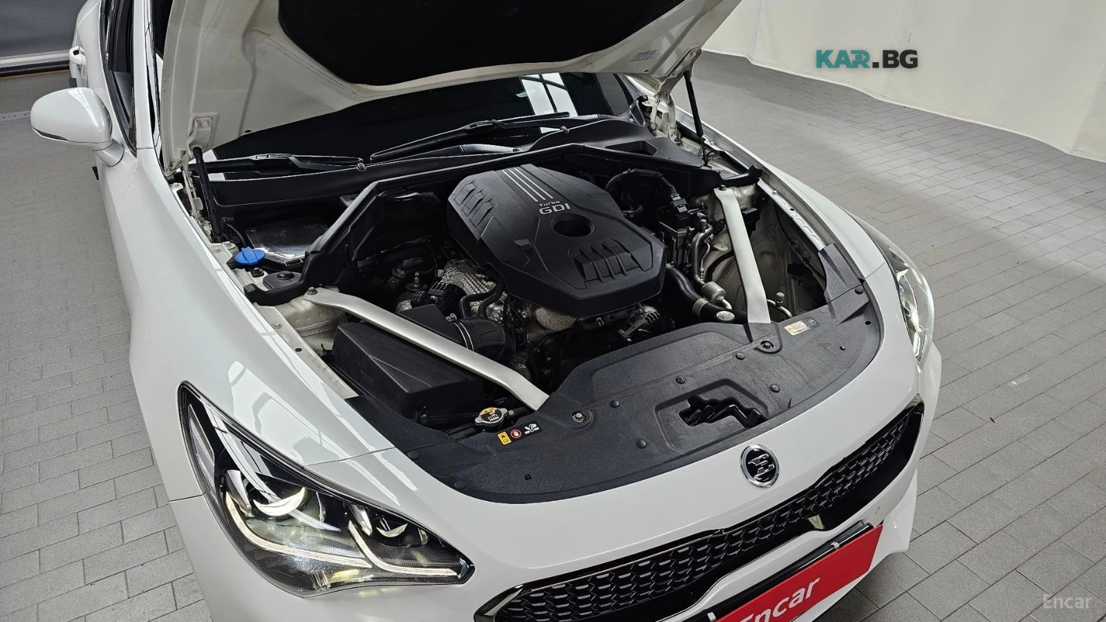 Kia Stinger 2.0 GT TURBO* PLATINUM* ОБДУХ* AWD* 360* ХЕДЪП*  , снимка 6 - Автомобили и джипове - 55903363