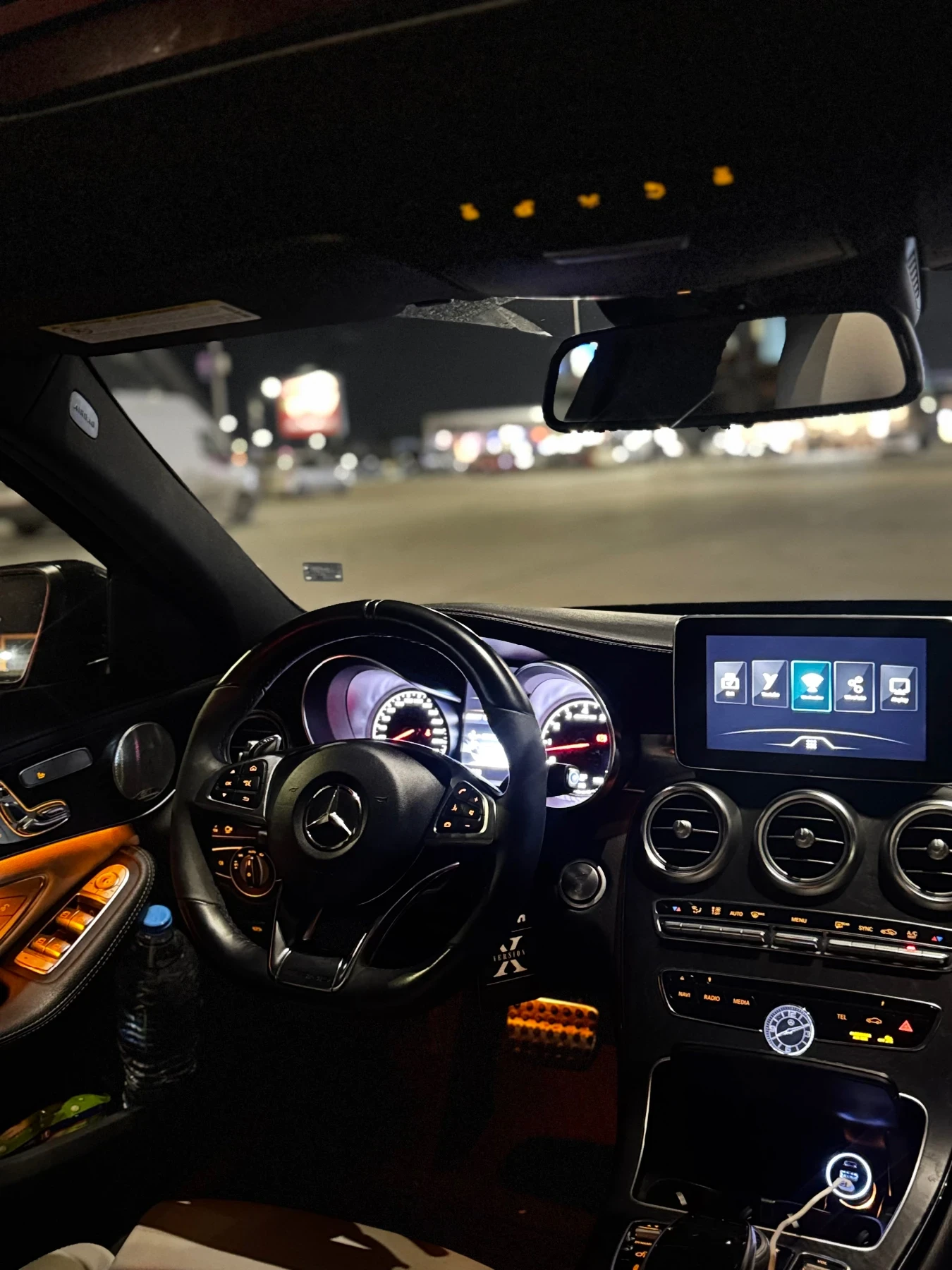 Mercedes-Benz C 43 AMG, снимка 3 - Автомобили и джипове - 56352076