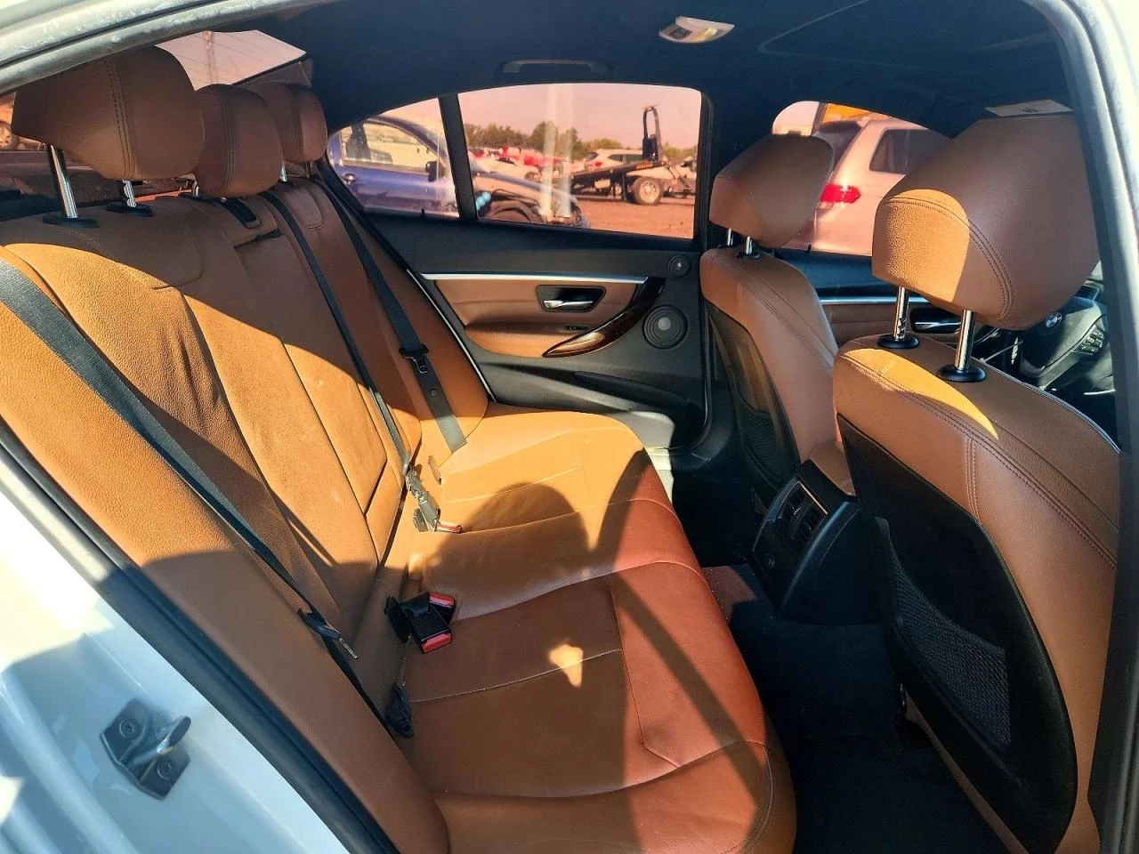 BMW 340, снимка 10 - Автомобили и джипове - 56685042