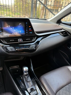 Toyota C-HR Lounge, снимка 6