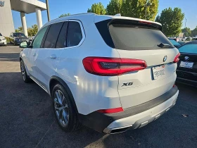 BMW X5 * TOP* PANO* GESTURE CONTROL* BLIND SPOT* HUD* H&K - 51900 лв. / 26536.05 € - 40461907 4