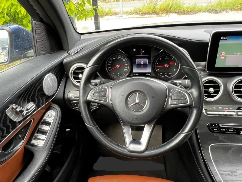 Mercedes-Benz GLC 350 AMG Coupe 4 Matic, снимка 8 - Автомобили и джипове - 51787215