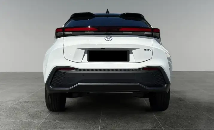 Toyota C-HR 2.0 Hybrid Team D  - изображение 6