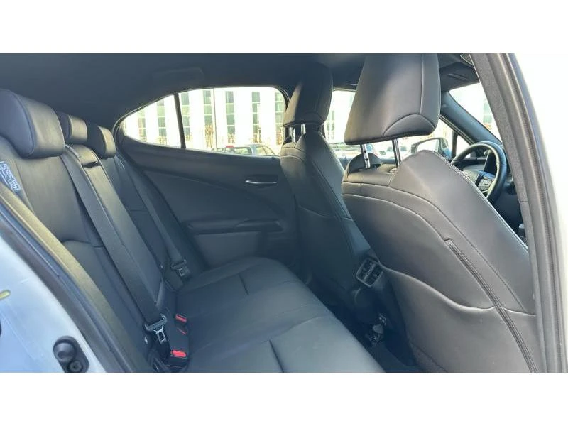 Lexus UX 250h 250H F SPORT - изображение 7