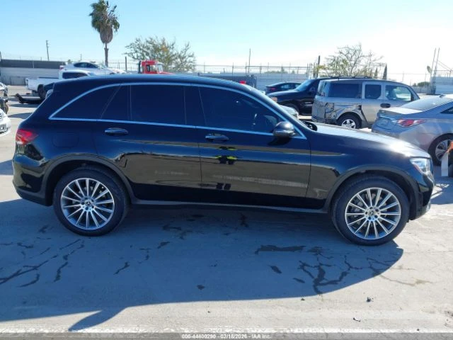 Mercedes-Benz GLC 300 4MATIC, снимка 7 - Автомобили и джипове - 53632376