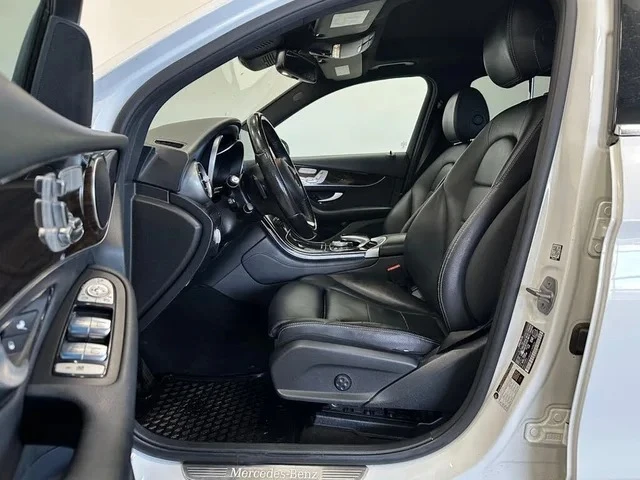 Mercedes-Benz GLC GLC 300 4MATIC, снимка 15 - Автомобили и джипове - 55601895