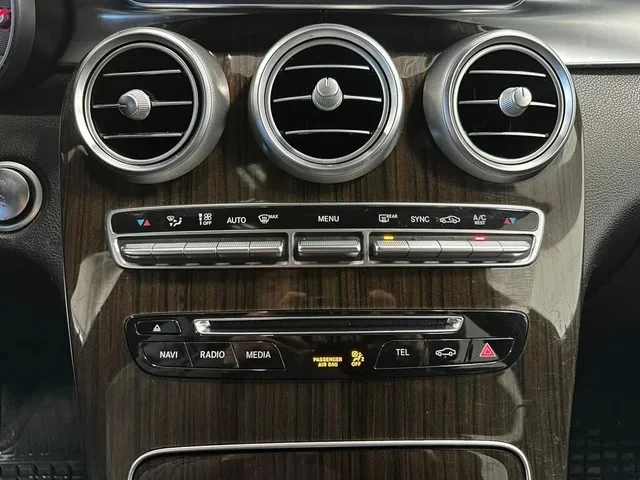 Mercedes-Benz GLC GLC 300 4MATIC, снимка 14 - Автомобили и джипове - 55601895