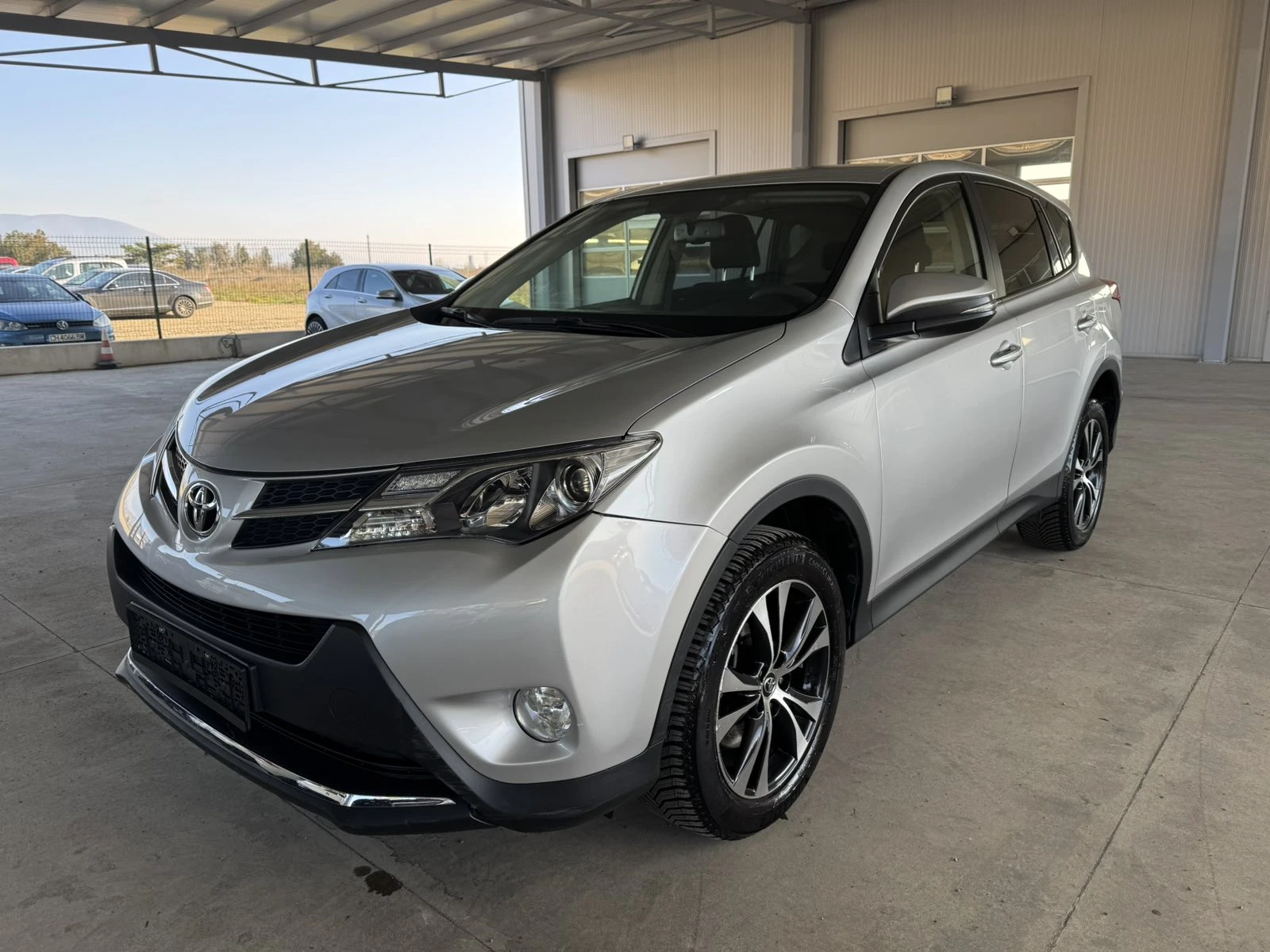 Toyota Rav4 2.0* 125ps* 4x4* 6ск* НАВИ* КАМЕРА* , снимка 1