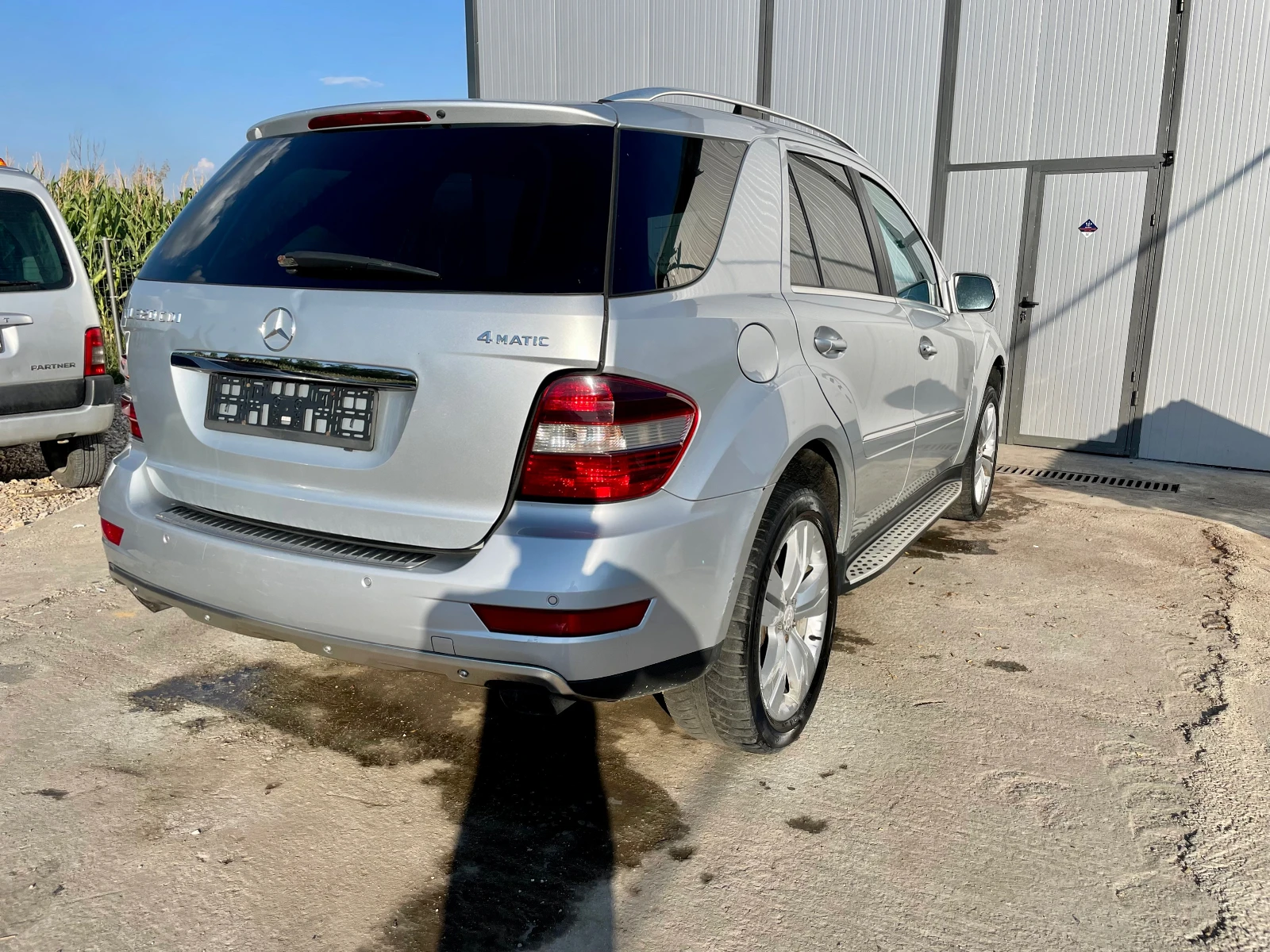 Mercedes-Benz ML 320 FACELIFT ел багажник 224кс - изображение 3