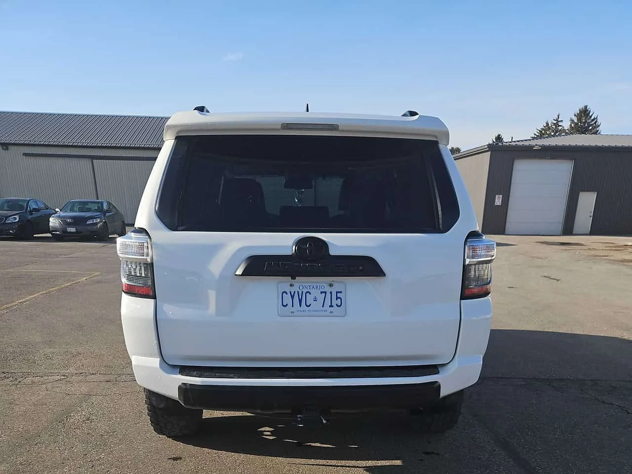 Toyota 4runner * SR5 * ЕЛ.СЕДАЛКИ* ПОДГРЕВ* KEYLESS*  - изображение 5