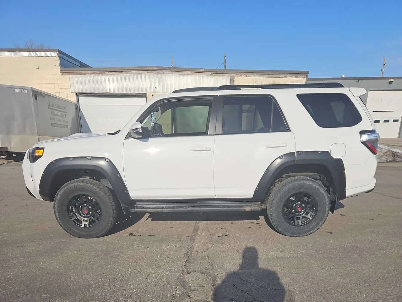 Toyota 4runner * SR5 * ЕЛ.СЕДАЛКИ* ПОДГРЕВ* KEYLESS*  - изображение 3