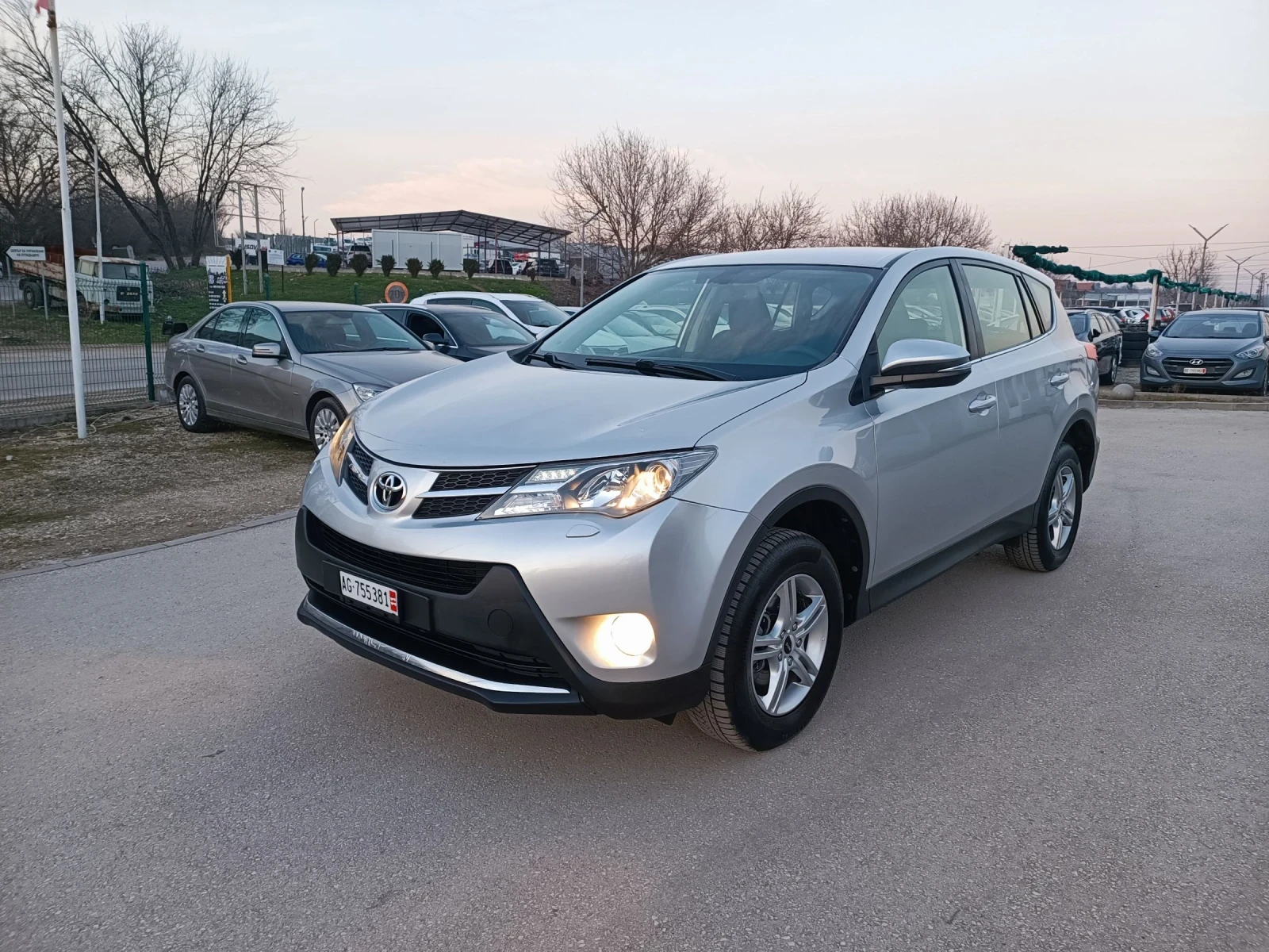 Toyota Rav4 2.0i-151кс-ШВЕЙЦАРИЯ-РЪЧКА-6ск-4X4-NAVI, снимка 7 - Автомобили и джипове - 53727772