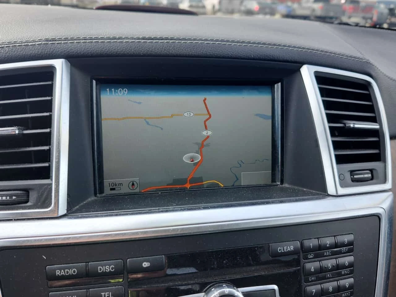 Mercedes-Benz GL 350 4MATIC BLUETEC * ТЕЛЕВИЗОРИ * ПОДГРЕВ , снимка 11 - Автомобили и джипове - 53953798