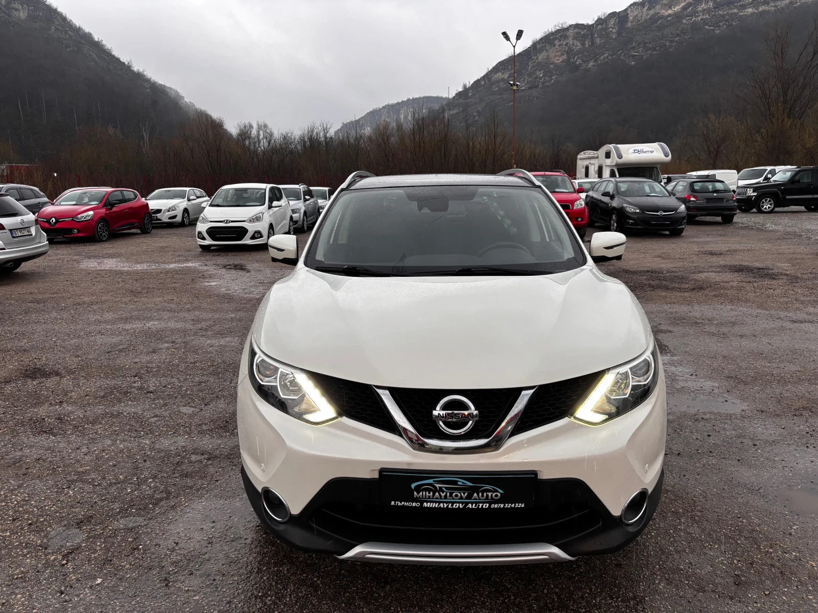 Nissan Qashqai 1.5 DCI/= 147600= /CAMERA 360* /ПАНОРАМА, снимка 8 - Автомобили и джипове - 53958003