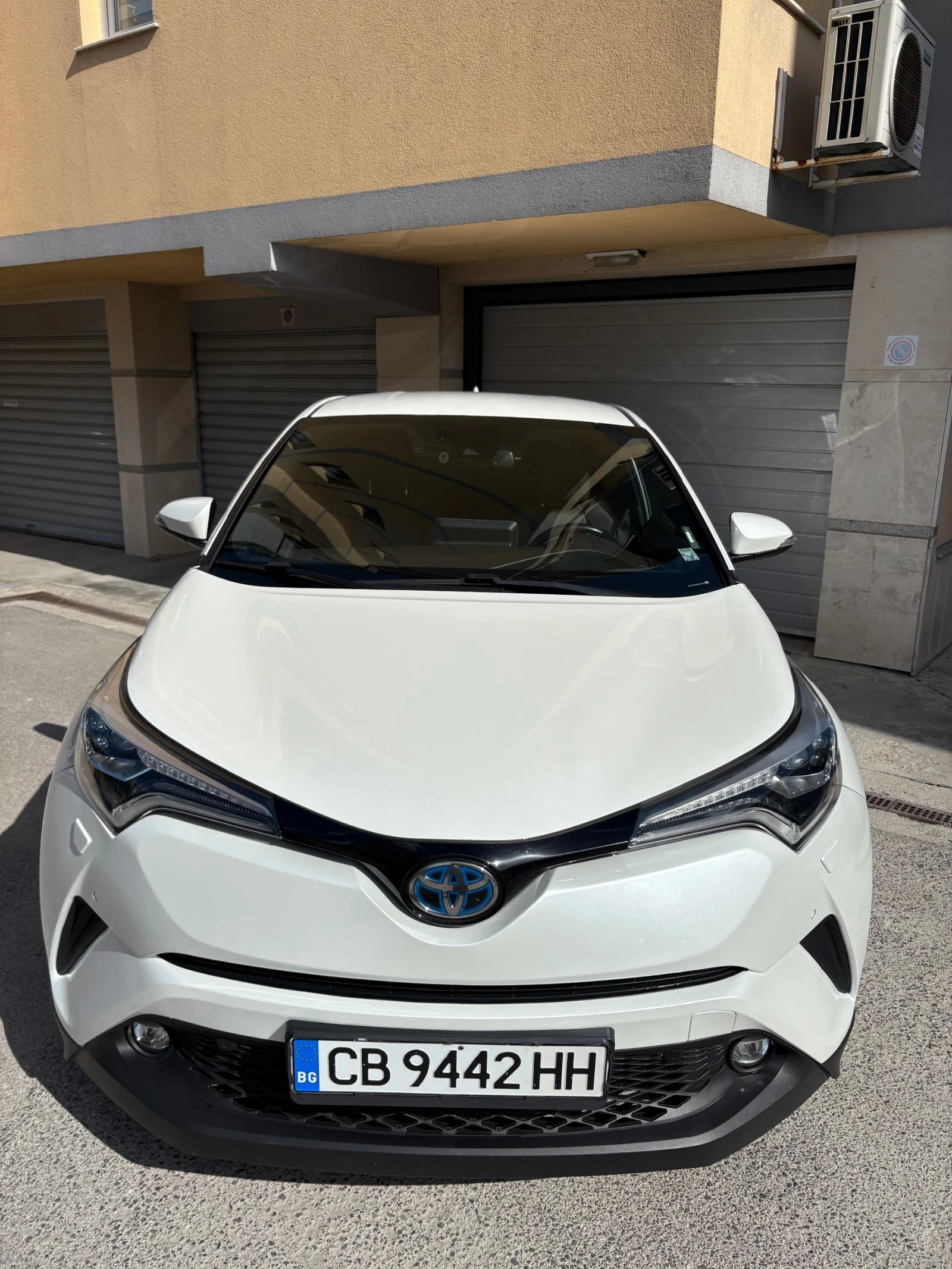 Toyota C-HR Lounge, снимка 16 - Автомобили и джипове - 54235878