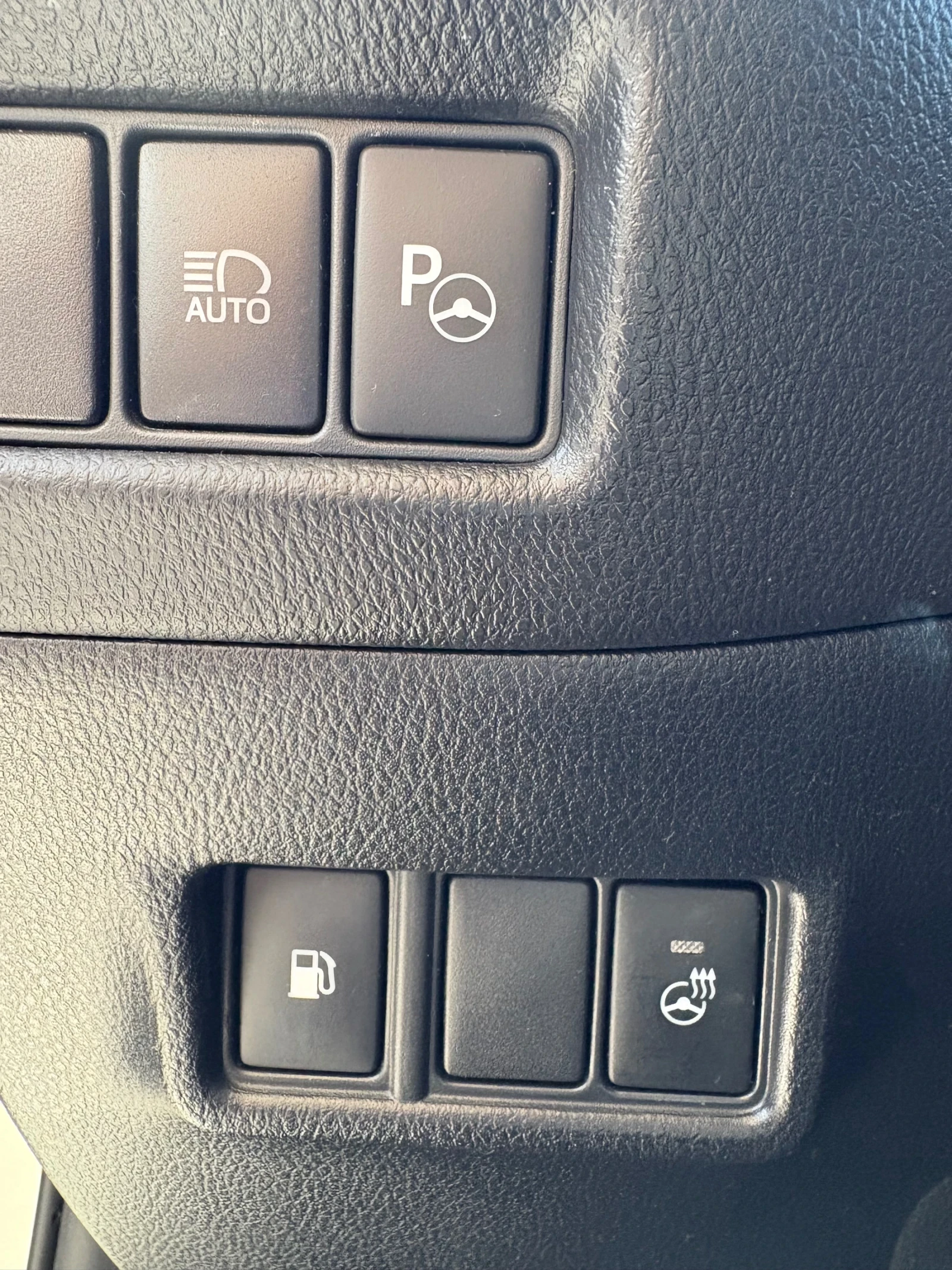 Toyota C-HR Lounge, снимка 12 - Автомобили и джипове - 54235878