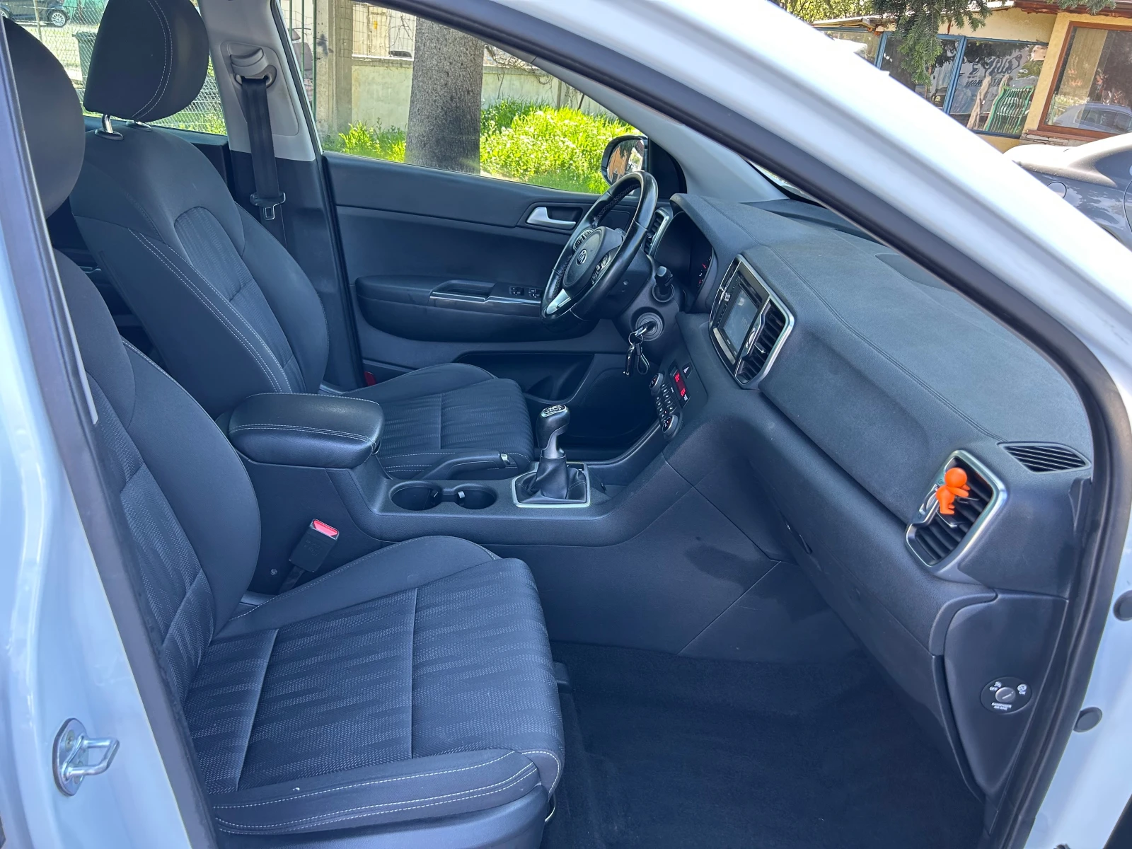 Kia Sportage 1.6GDI  EURO6B GAS, снимка 13 - Автомобили и джипове - 54441433