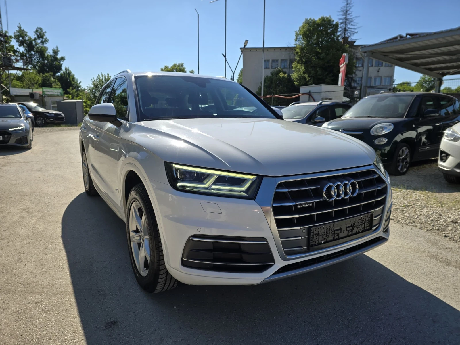Audi Q5 2.0TDI 190к.с Quattro , снимка 2 - Автомобили и джипове - 54682839