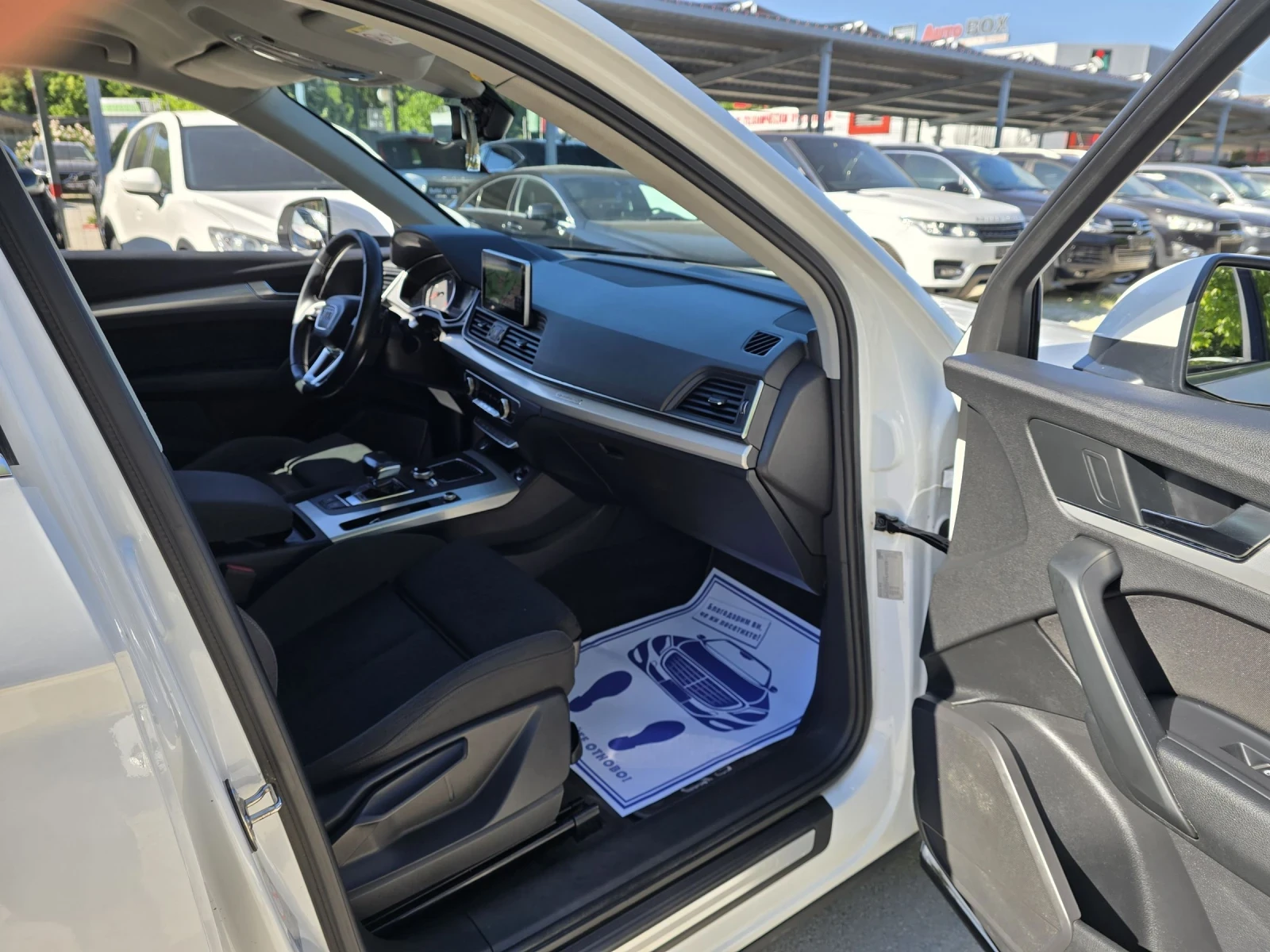 Audi Q5 2.0TDI 190к.с Quattro , снимка 13 - Автомобили и джипове - 54682839