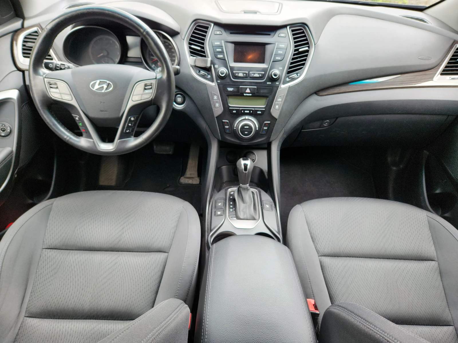 Hyundai Santa fe 3.3 XL AWD, снимка 11 - Автомобили и джипове - 54792715