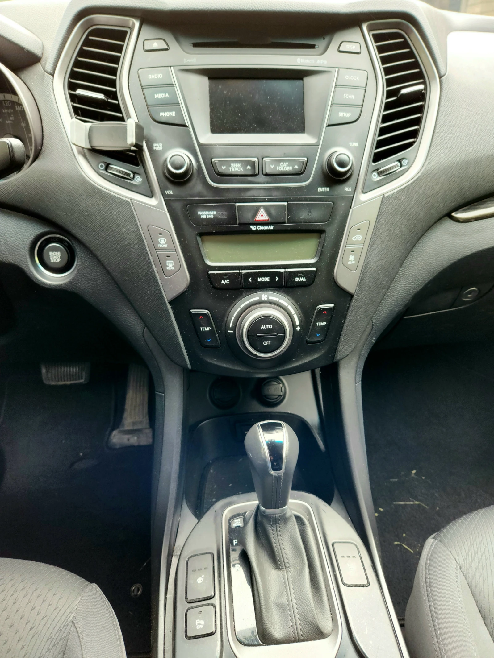 Hyundai Santa fe 3.3 XL AWD, снимка 12 - Автомобили и джипове - 54792715