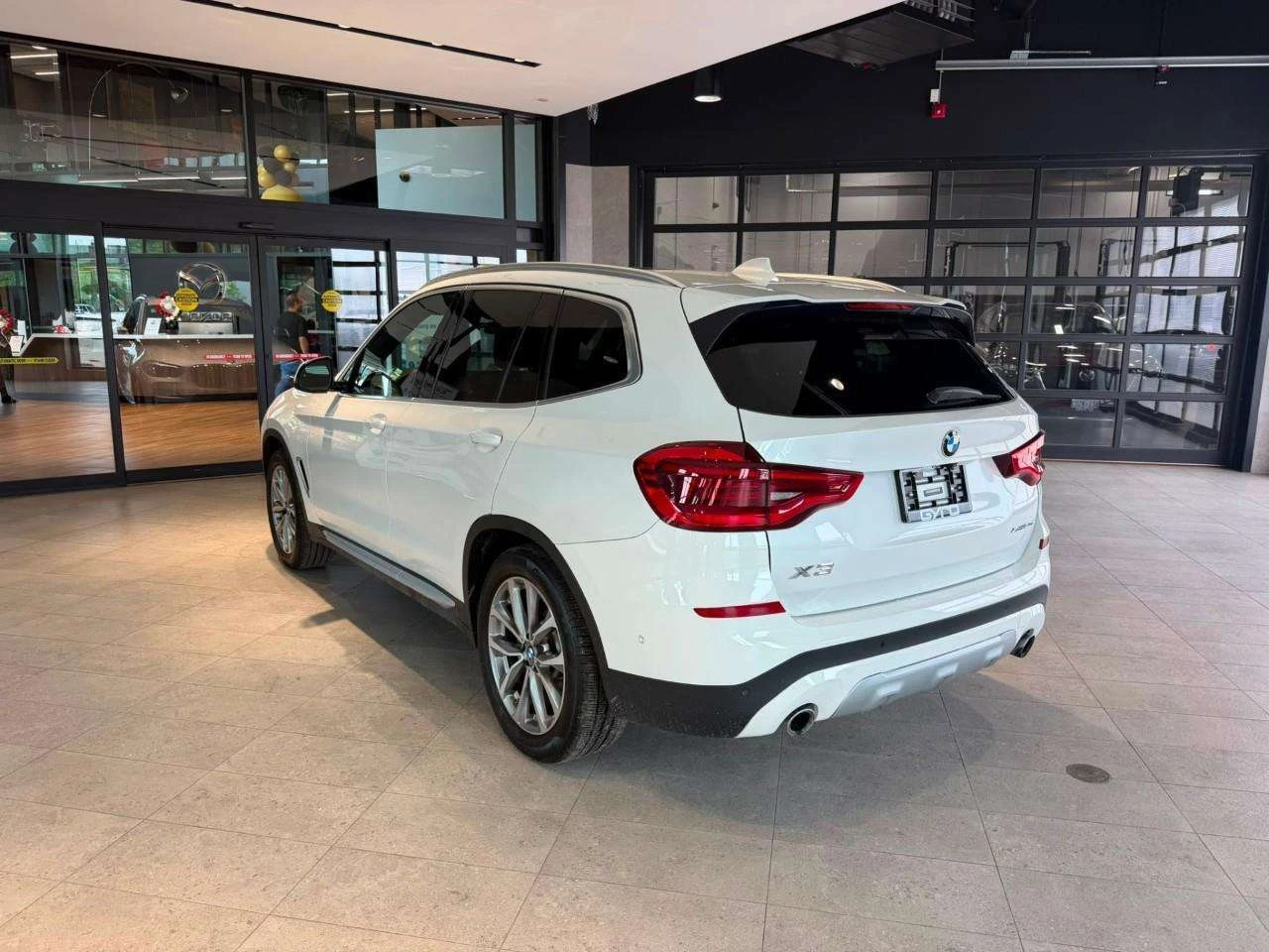 BMW X3 xDrive30i / КАМЕРА / ШИБИДАХ / ЦЕНА ДО БЪЛГАРИЯ , снимка 7 - Автомобили и джипове - 54956960