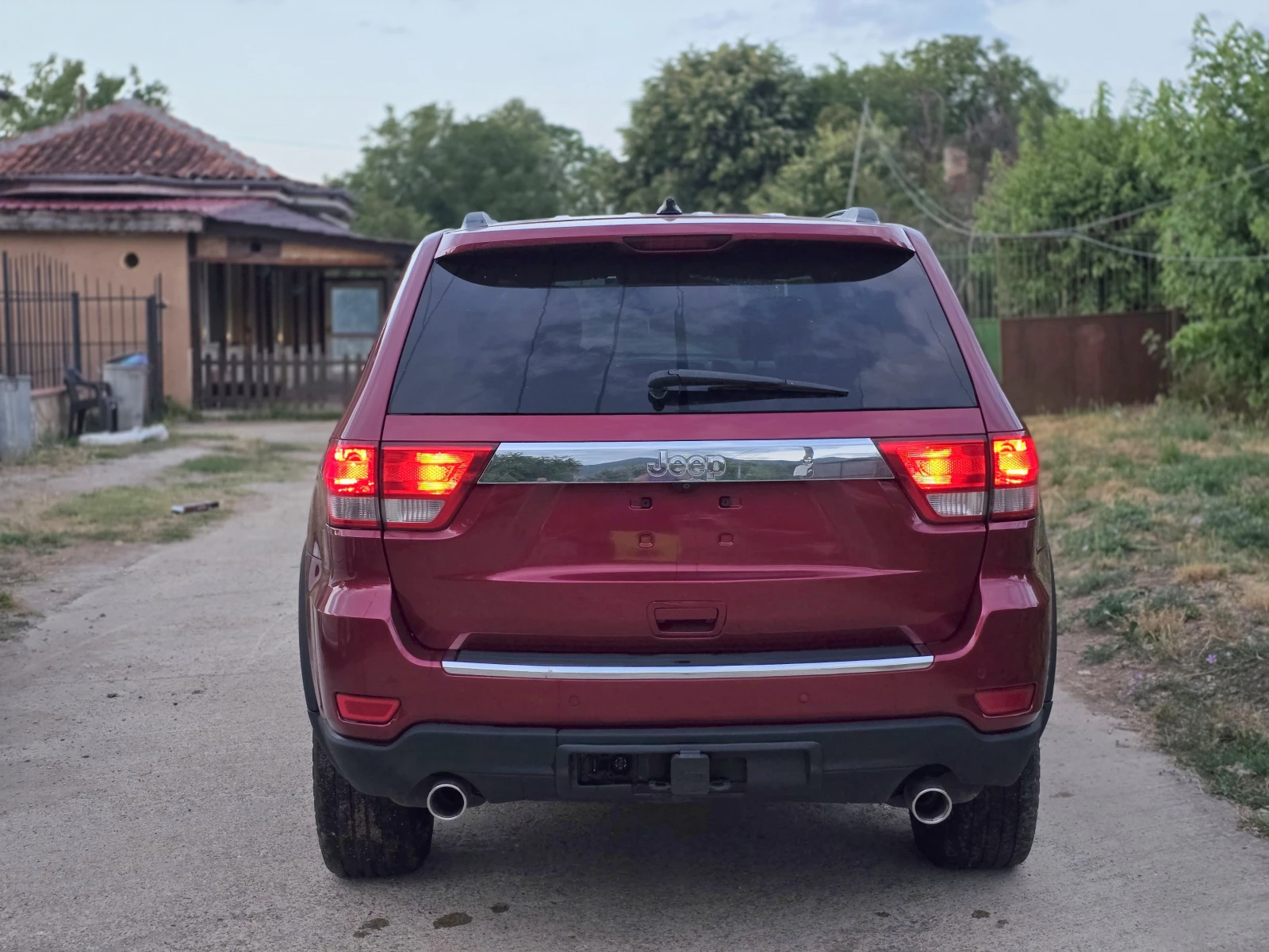 Jeep Grand cherokee Overland 5.7 Hemi, снимка 5 - Автомобили и джипове - 55002680
