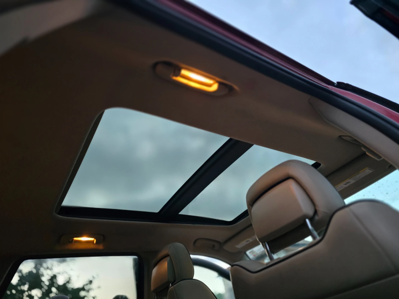 Jeep Grand cherokee Overland 5.7 Hemi, снимка 15 - Автомобили и джипове - 55002680