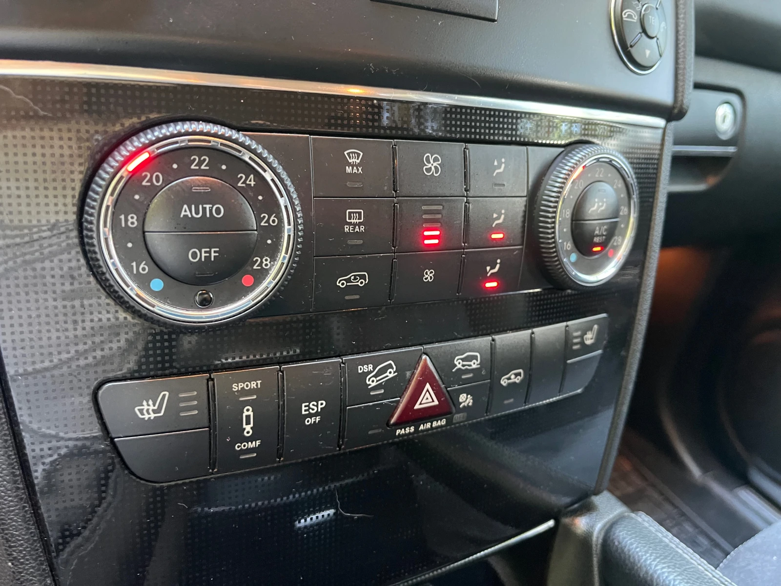 Mercedes-Benz ML 320 CDI 4MATIC, снимка 16 - Автомобили и джипове - 55051654