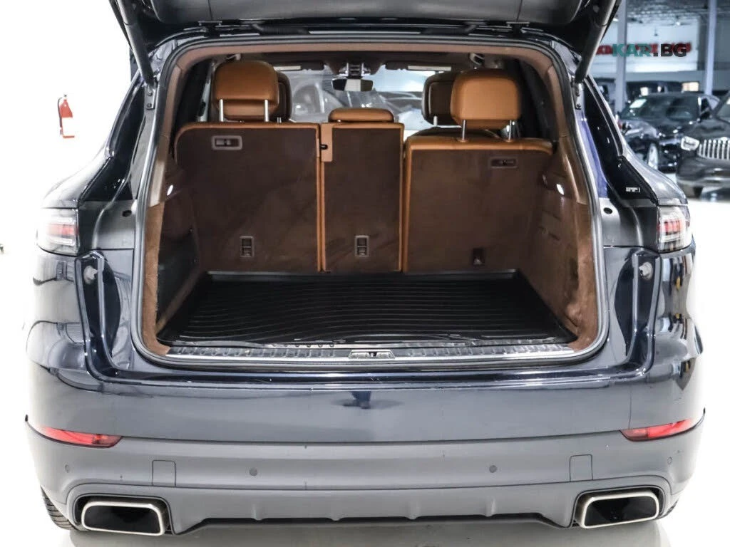 Porsche Cayenne * PANORAMA * Автокредит * (Цена до България), снимка 11 - Автомобили и джипове - 55176484
