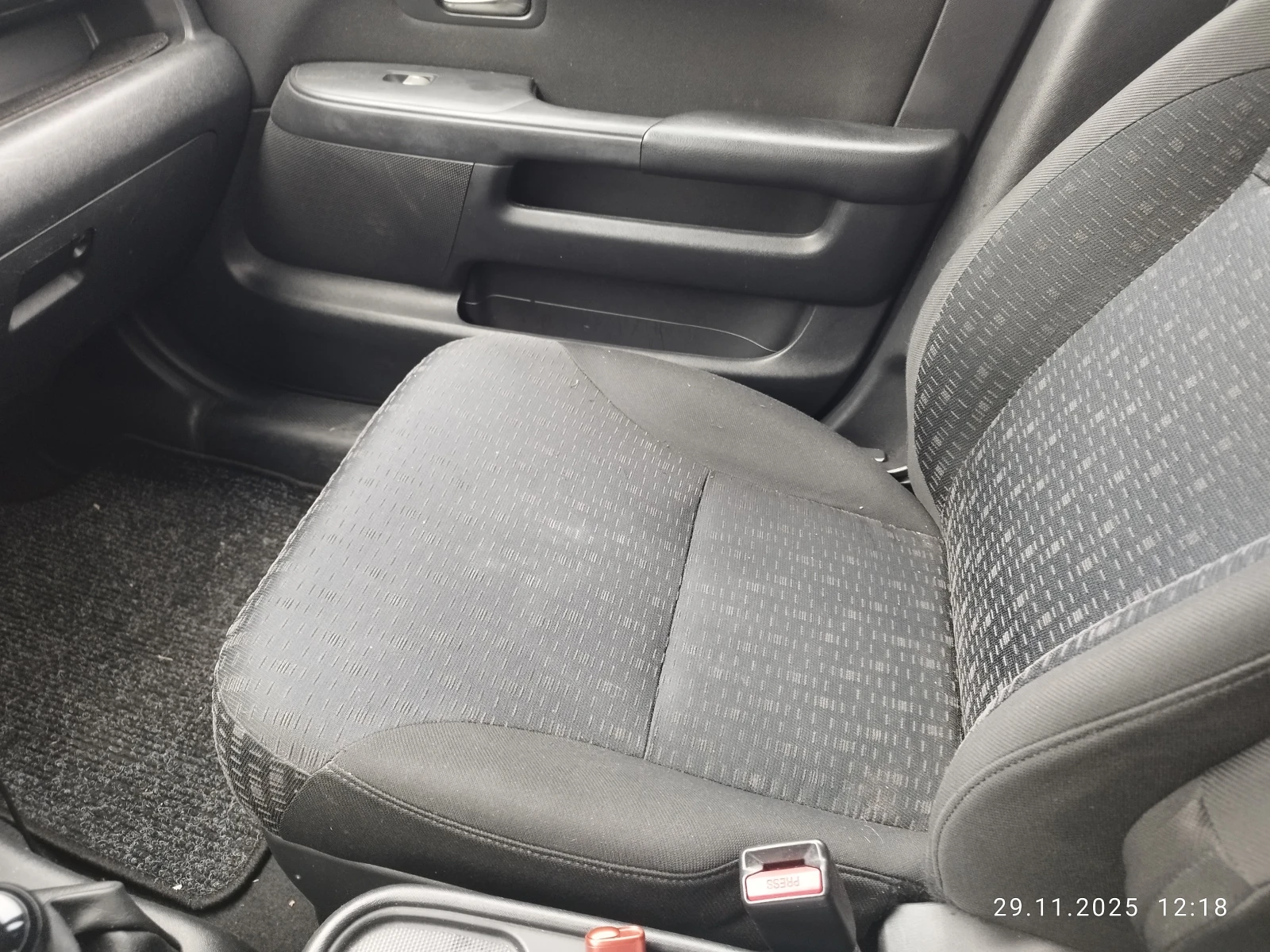 Honda Cr-v, снимка 7 - Автомобили и джипове - 55529379