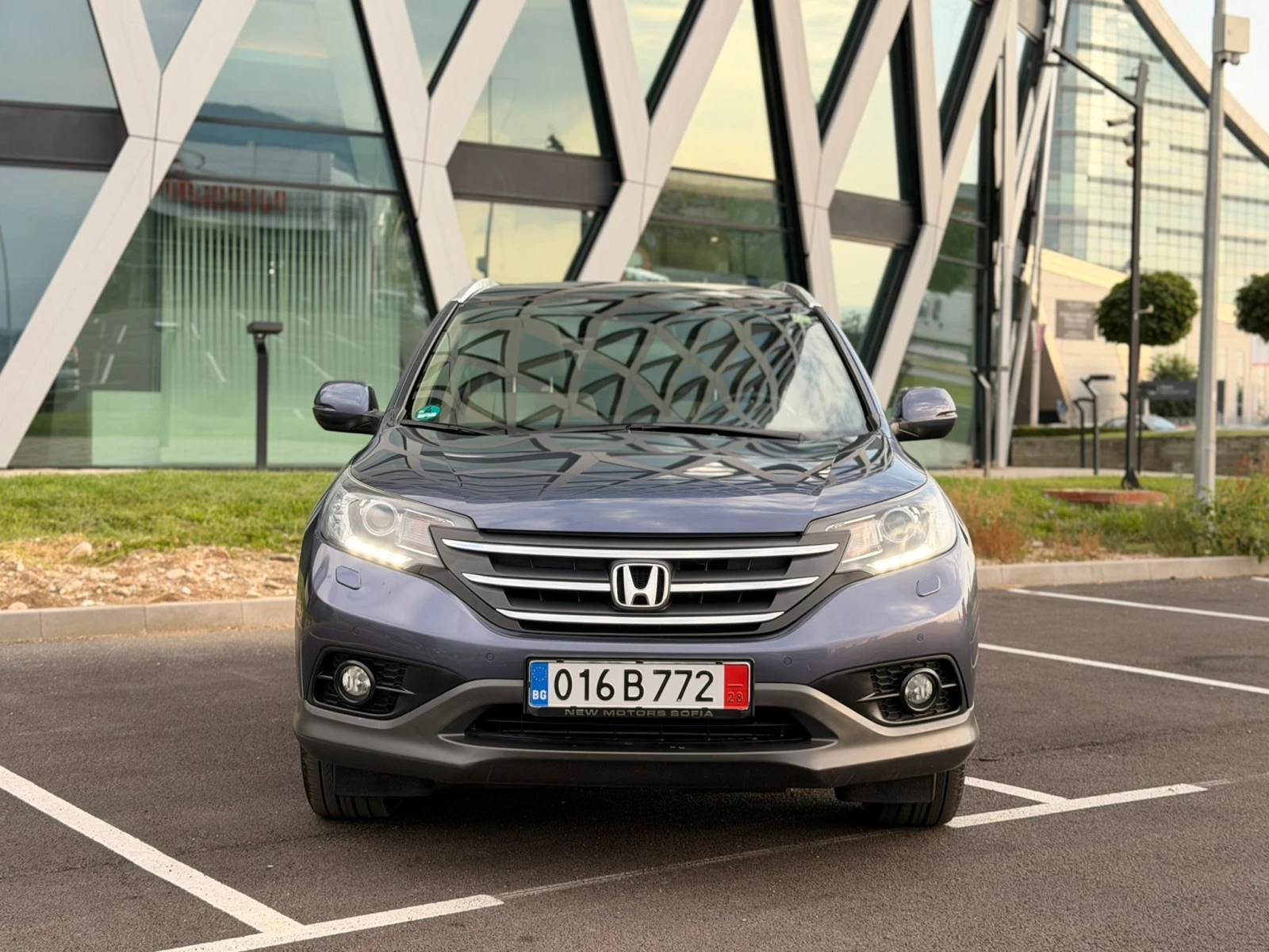 Honda Cr-v 2.0 Бензин 4х4 Лизинг през Уникредит по230 евро, снимка 2 - Автомобили и джипове - 55898236