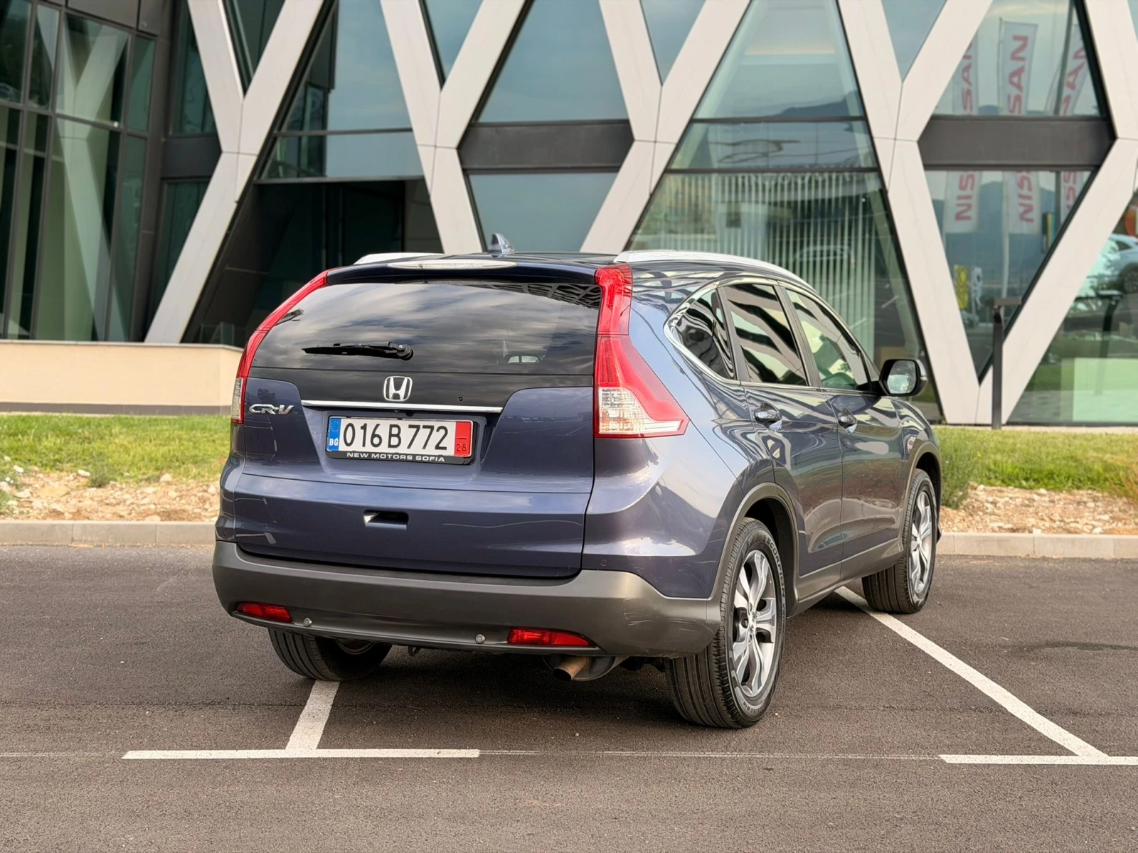 Honda Cr-v 2.0 Бензин 4х4 Лизинг през Уникредит по230 евро, снимка 6 - Автомобили и джипове - 55898236